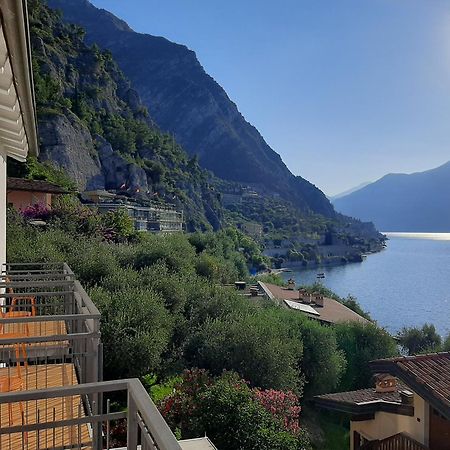 Hotel Augusta Garni Limone sul Garda Dış mekan fotoğraf