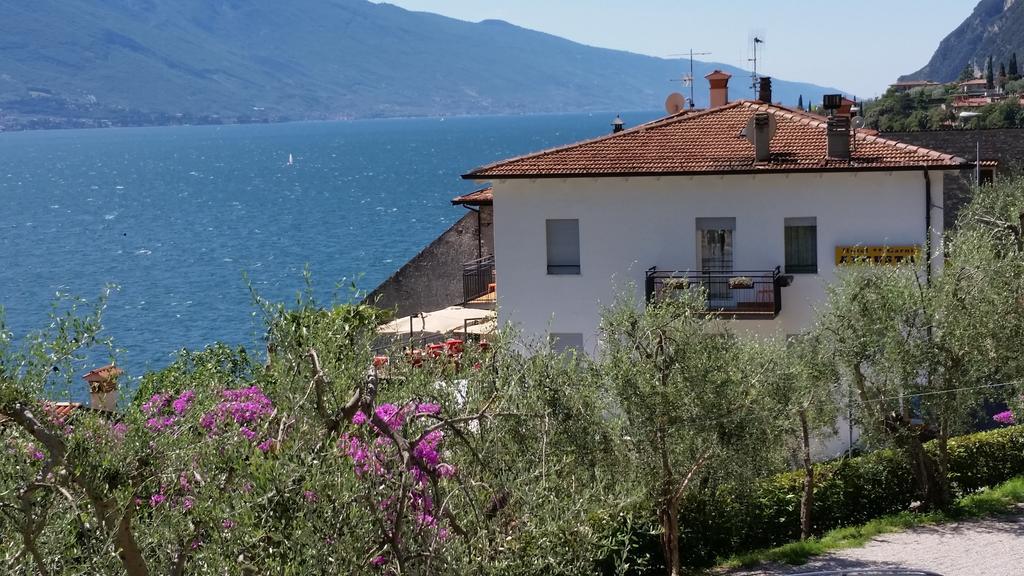 Hotel Augusta Garni Limone sul Garda Dış mekan fotoğraf