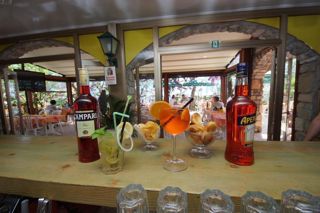 Hotel Augusta Garni Limone sul Garda Dış mekan fotoğraf