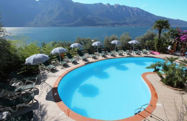 Hotel Augusta Garni Limone sul Garda Dış mekan fotoğraf
