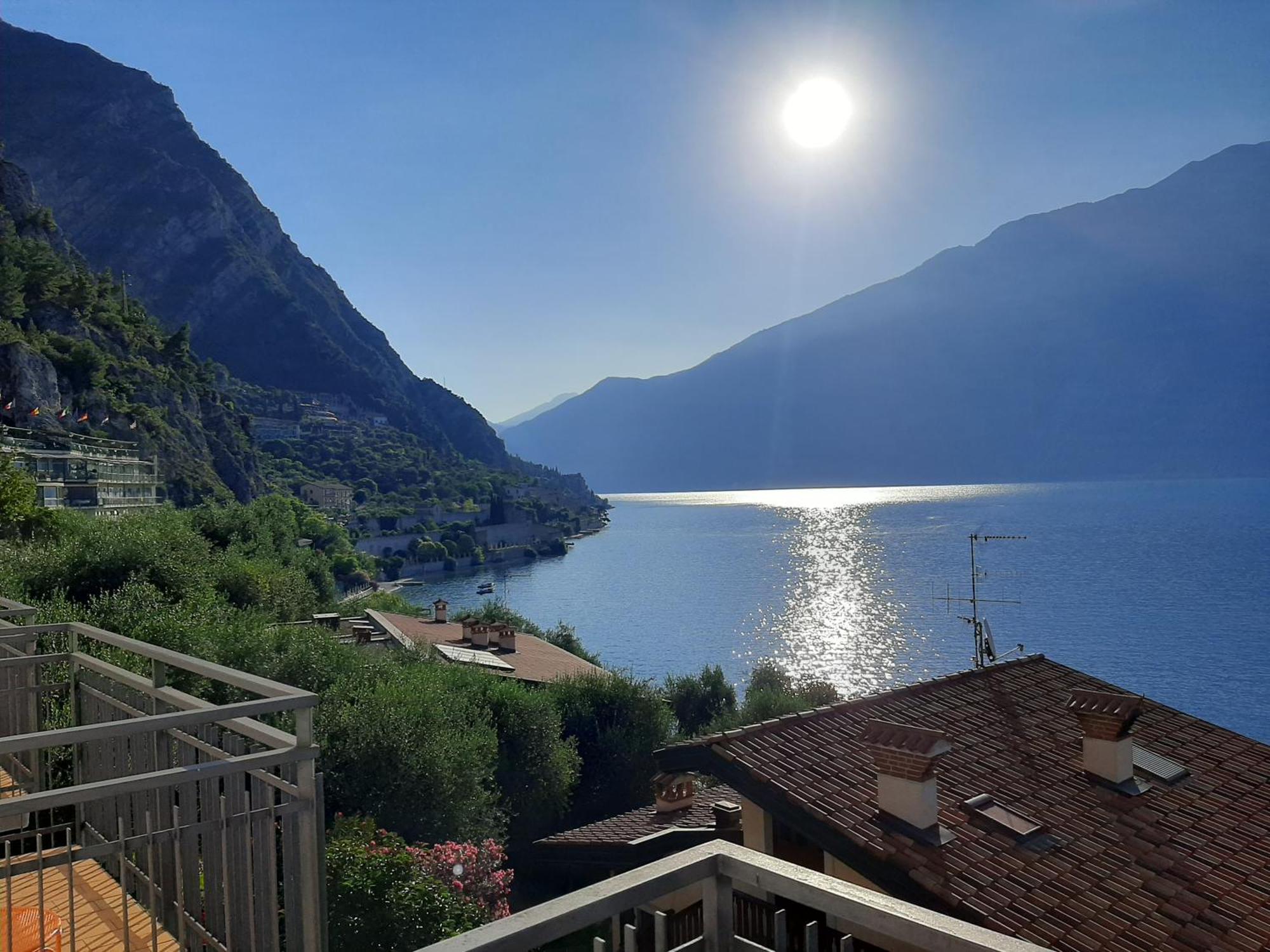 Hotel Augusta Garni Limone sul Garda Dış mekan fotoğraf